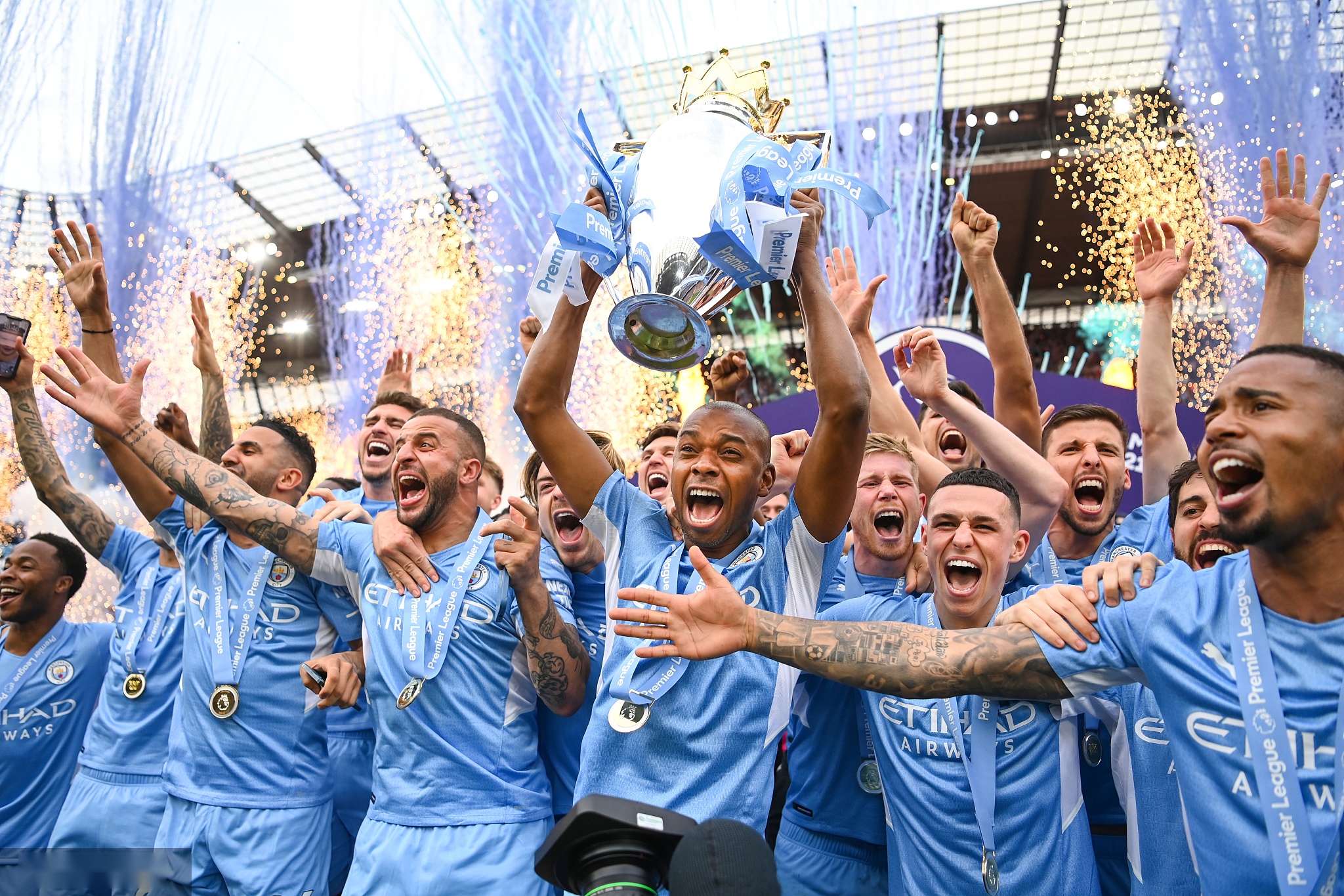 场诚信的坚 场诚信的坚