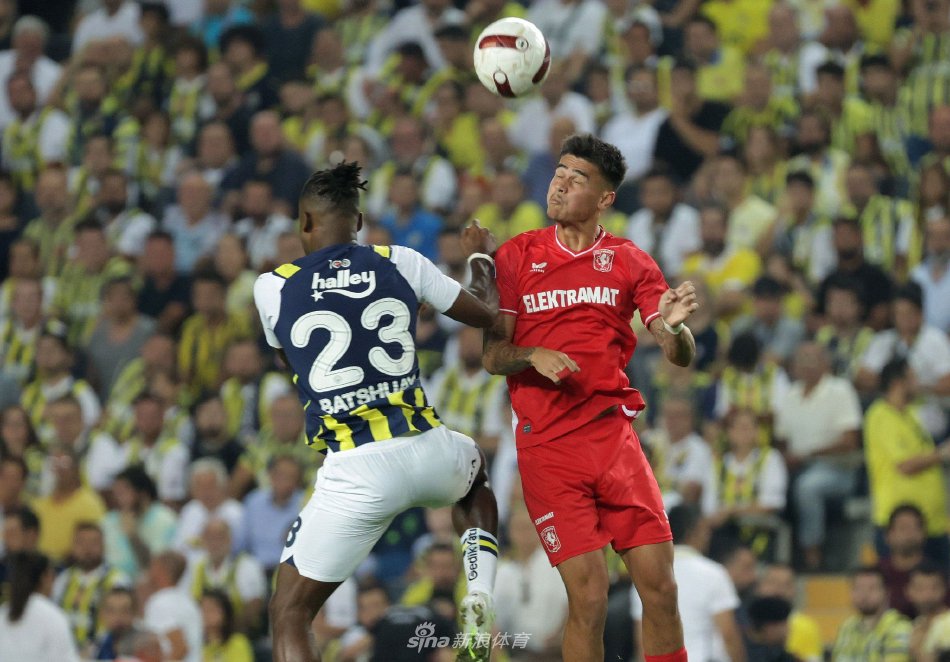 不断突破自 不断突破自